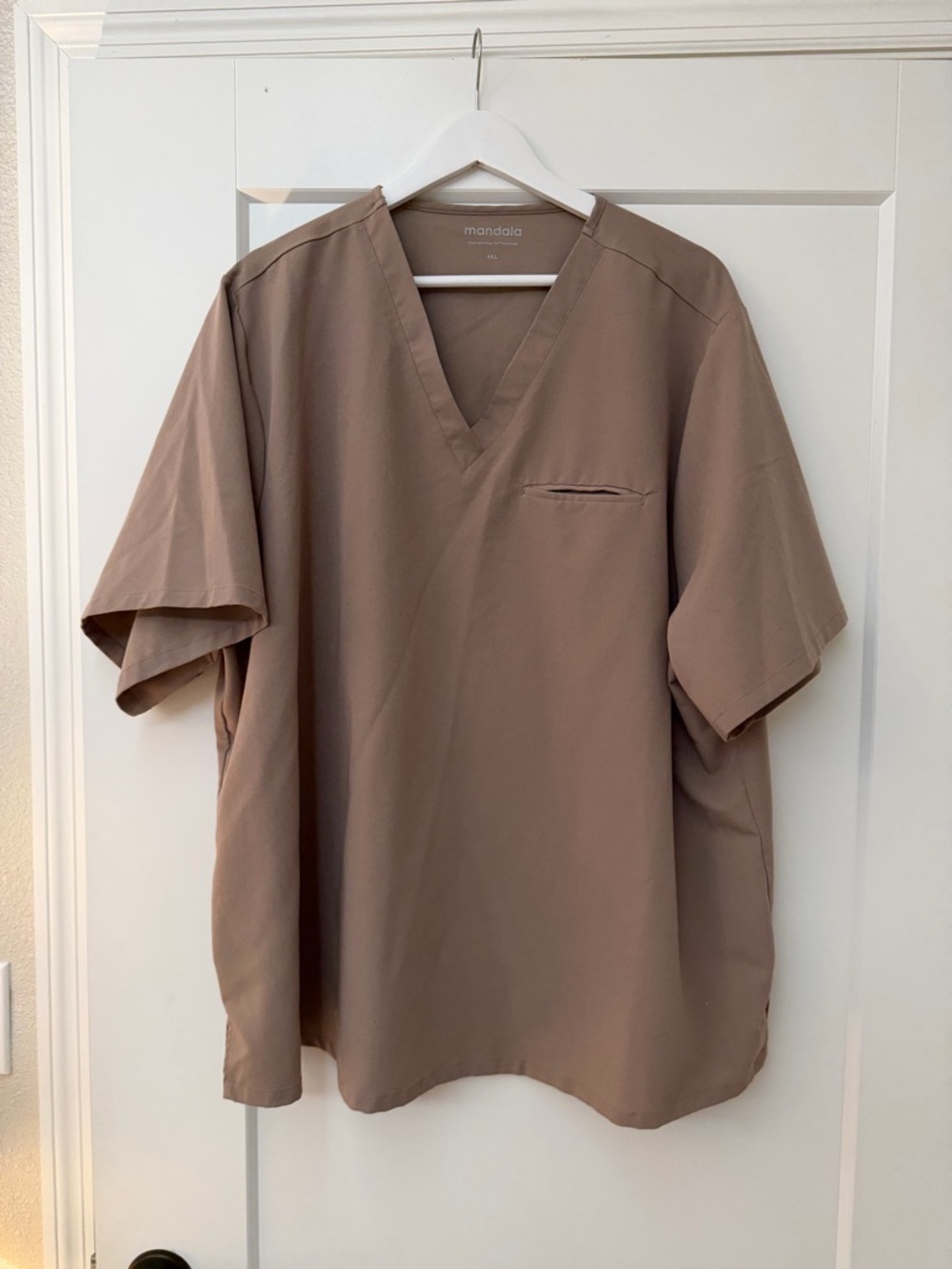 Mandala Taupe Scrub Set